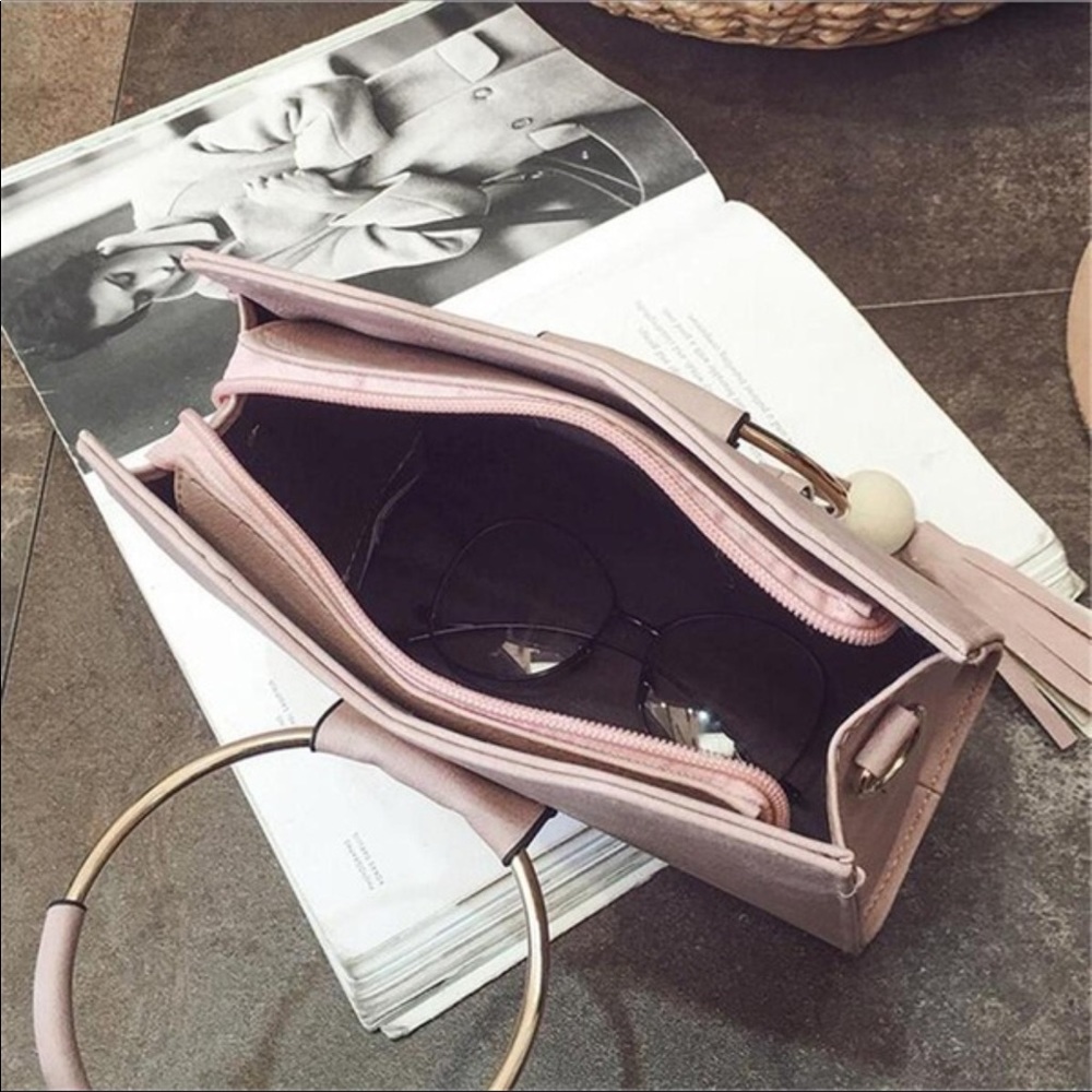 LAST ONE!!! Pink Boutique Handbag - Picture 3 of 5